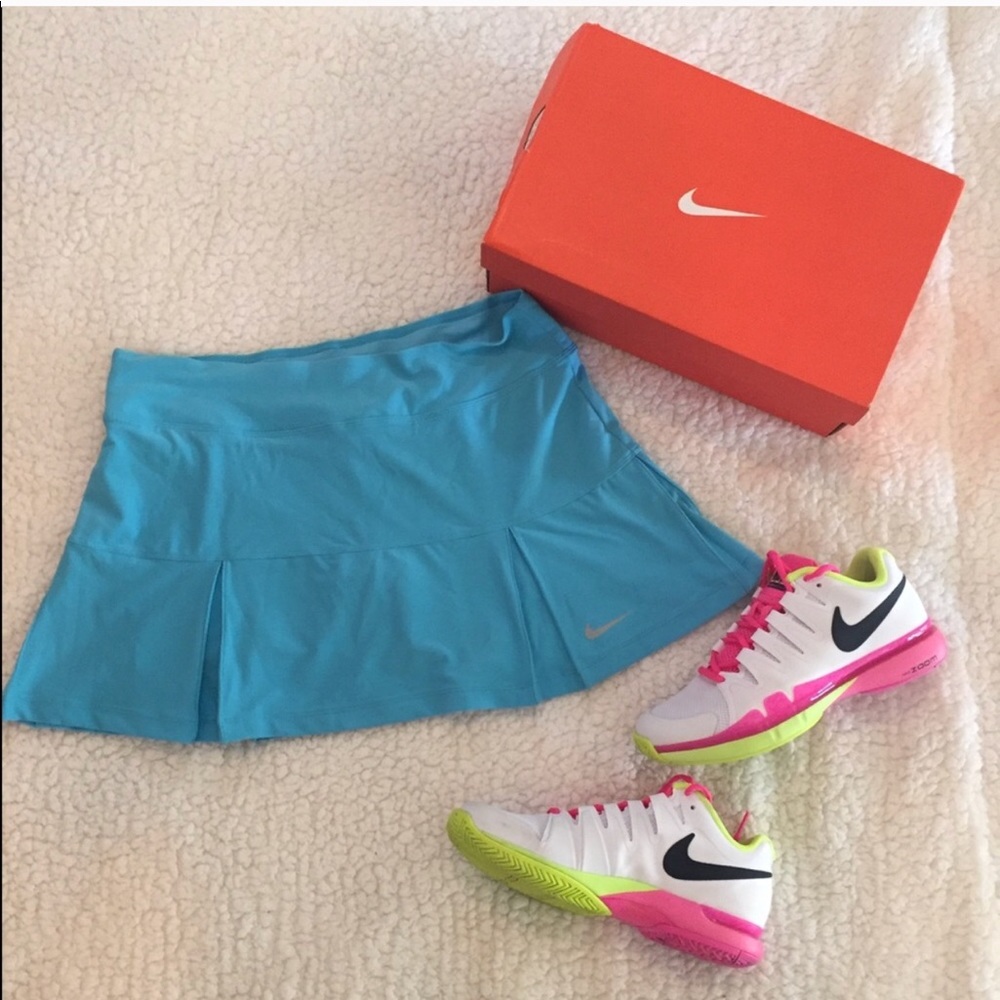 Aqua Nike Dry-Fit Skort.